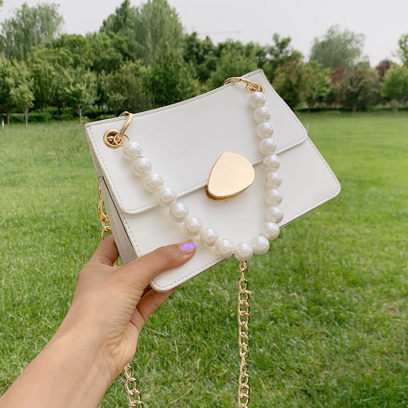 夏の小さなバッグのハンドバッグ2020人気の新しい流行のワイルドチェーンメッセンジャーバッグネットレッドパールポータブル小さな正方形のバッグ 手作りハンドバック62167120983