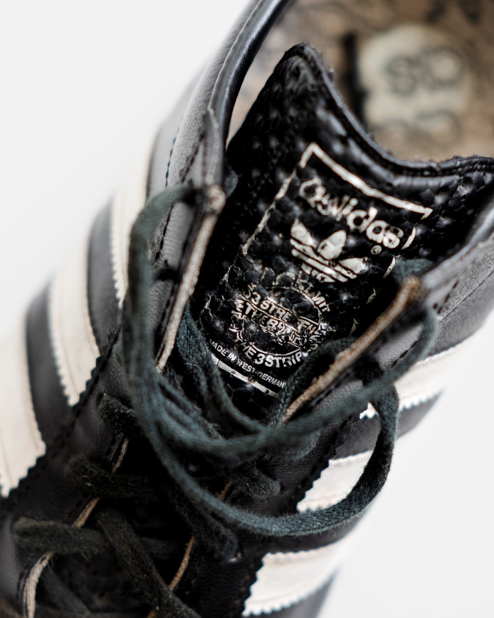 70s'] “adidas” VIENNA Leather Low top Sneaker (Made in West