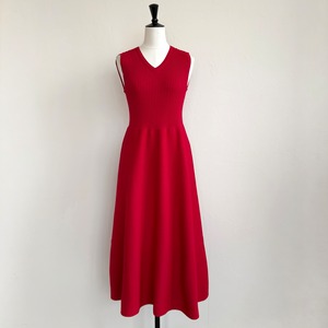 SYSORUS × akko3839 Vネックフレアニットワンピース 821236