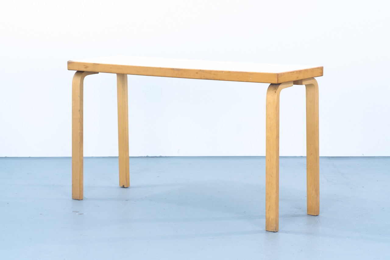 Alvar Aalto | Table Laminate White