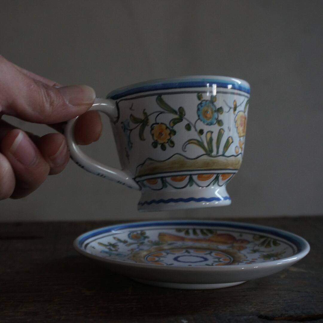古いポルトガルのカップ&ソーサー