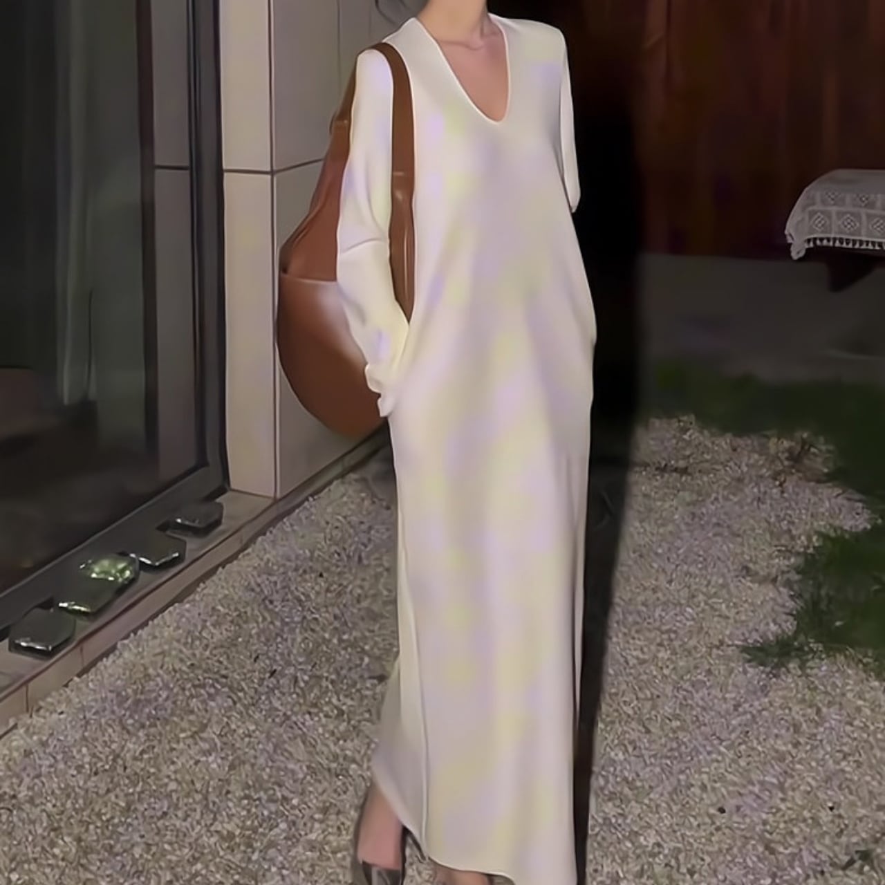 Vネックロングワンピース 00003