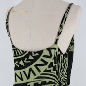 フラダンス 衣装 ワンピース ドレス ブラック系 キャミソールドレス カーキ系 花柄 カヒコ柄 シンプル かわいい 華やか きれい おしゃれ 大人っぽい 黒 緑 ハワイアン アロハ ハワイアンプリント フラ ダンス レッスン 練習 リゾート スポーツウエア