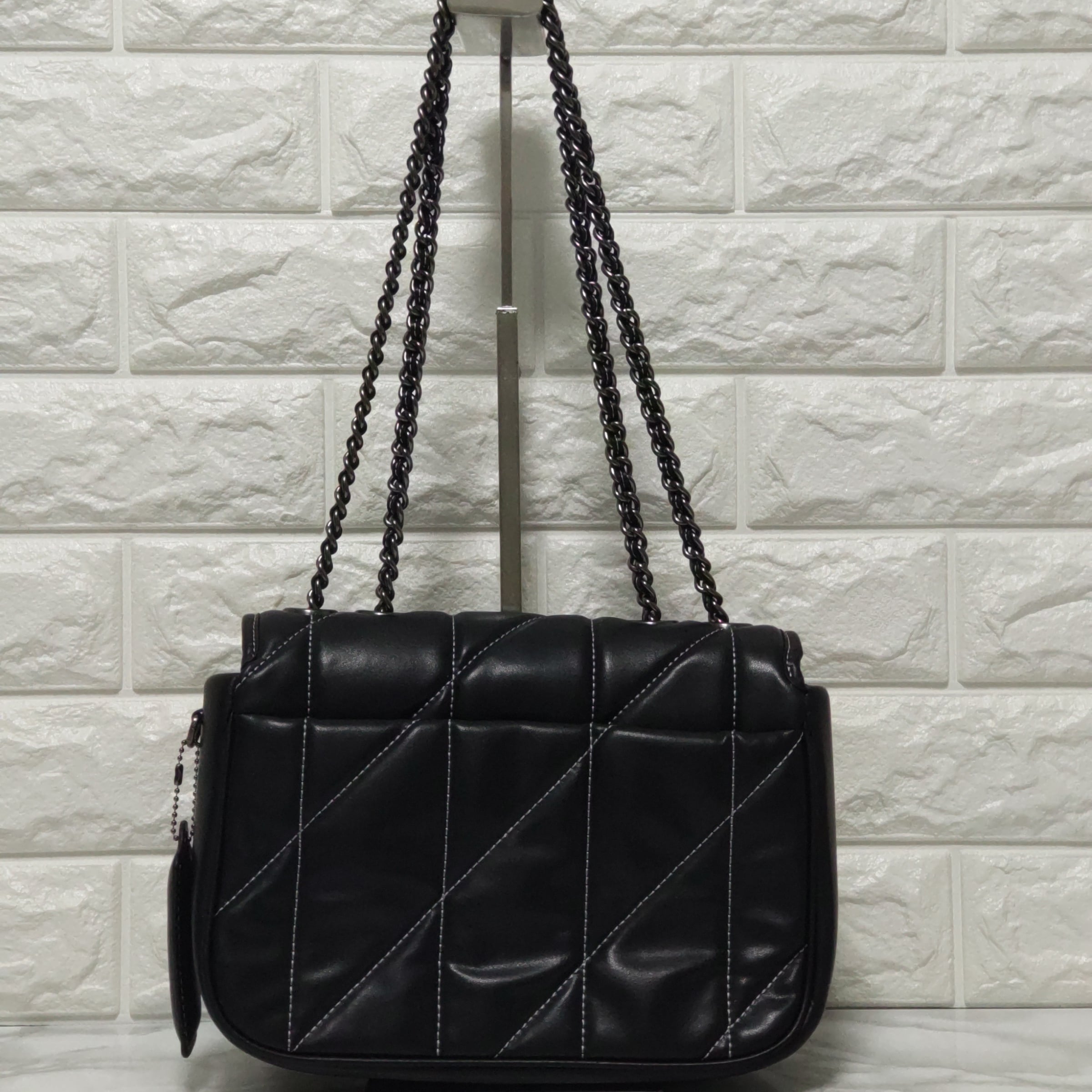 COACH コーチ ピロー マディソン ショルダー バッグ ブラック 黒  