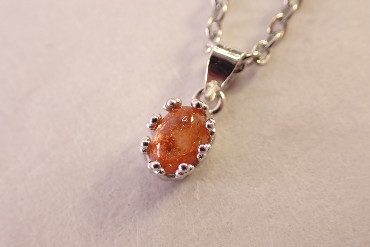 サンストーンネックレス　0.55ct [D12‐105]