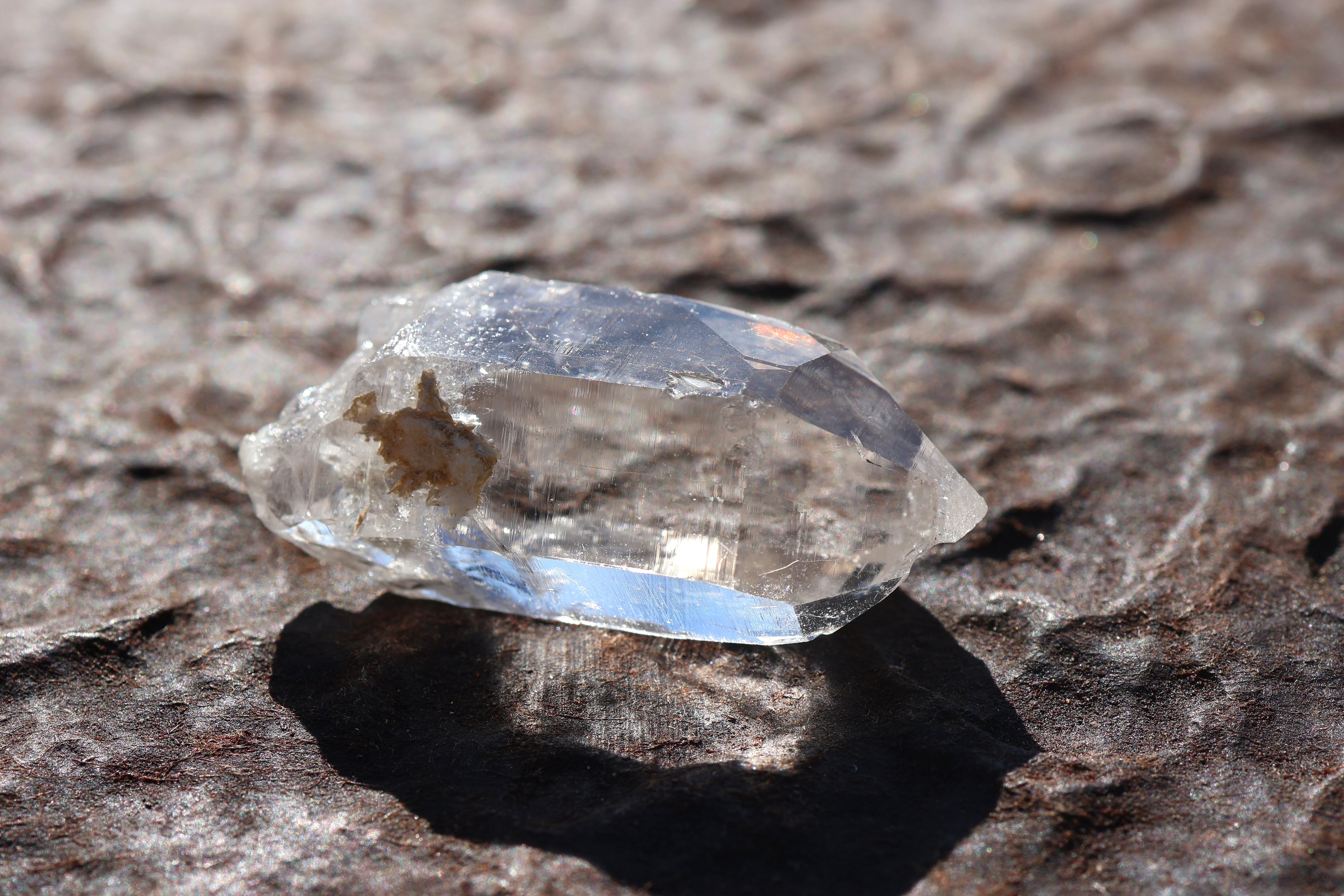 ヒマラヤ水晶 ガネーシュヒマール産 | 石垣島の夜光貝アクセサリーと