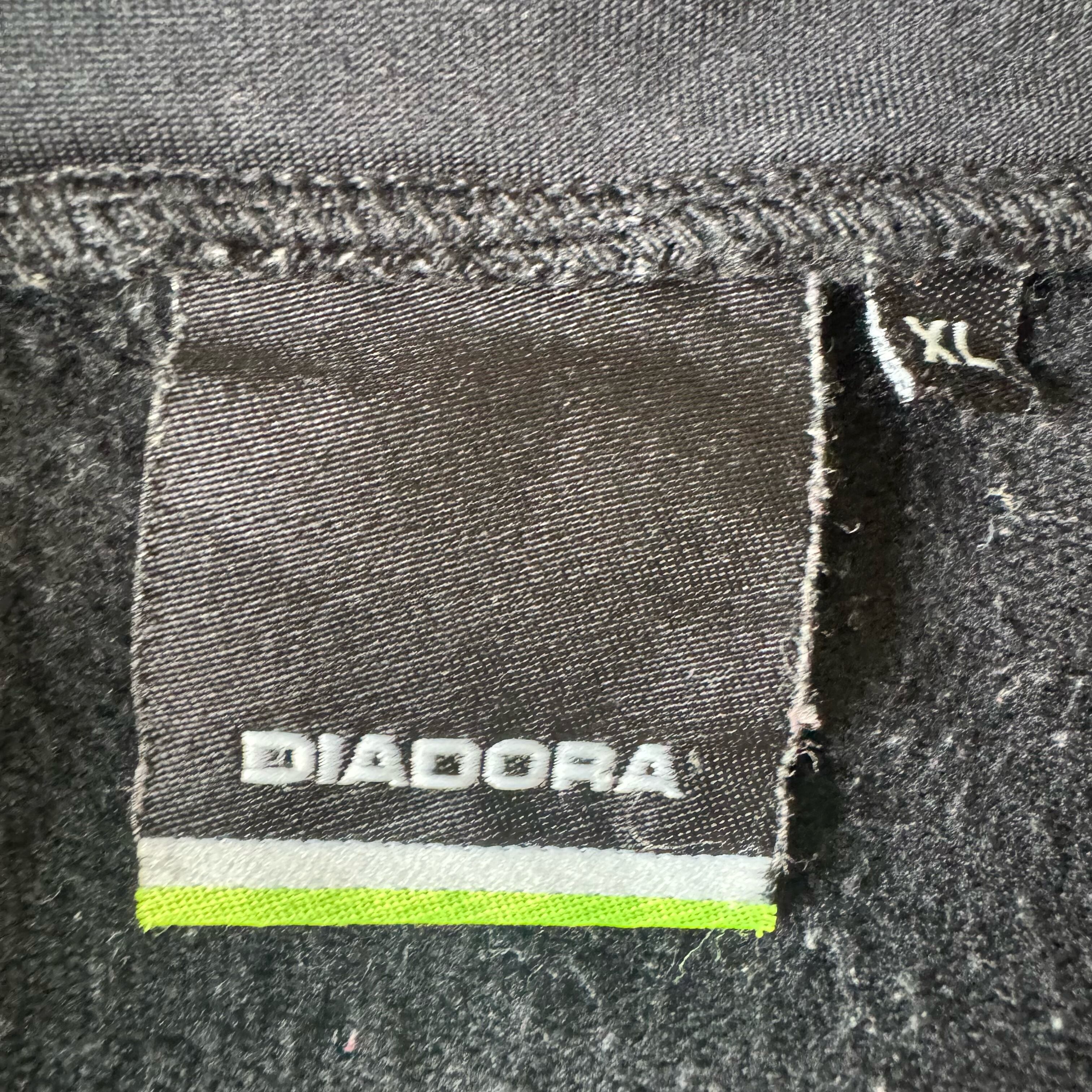 DIADORA ディアドラ トラックジャケット XLサイズ イタリア代表 DIADORA ディアドラ トラックジャケット XLサイズ イタリア代表