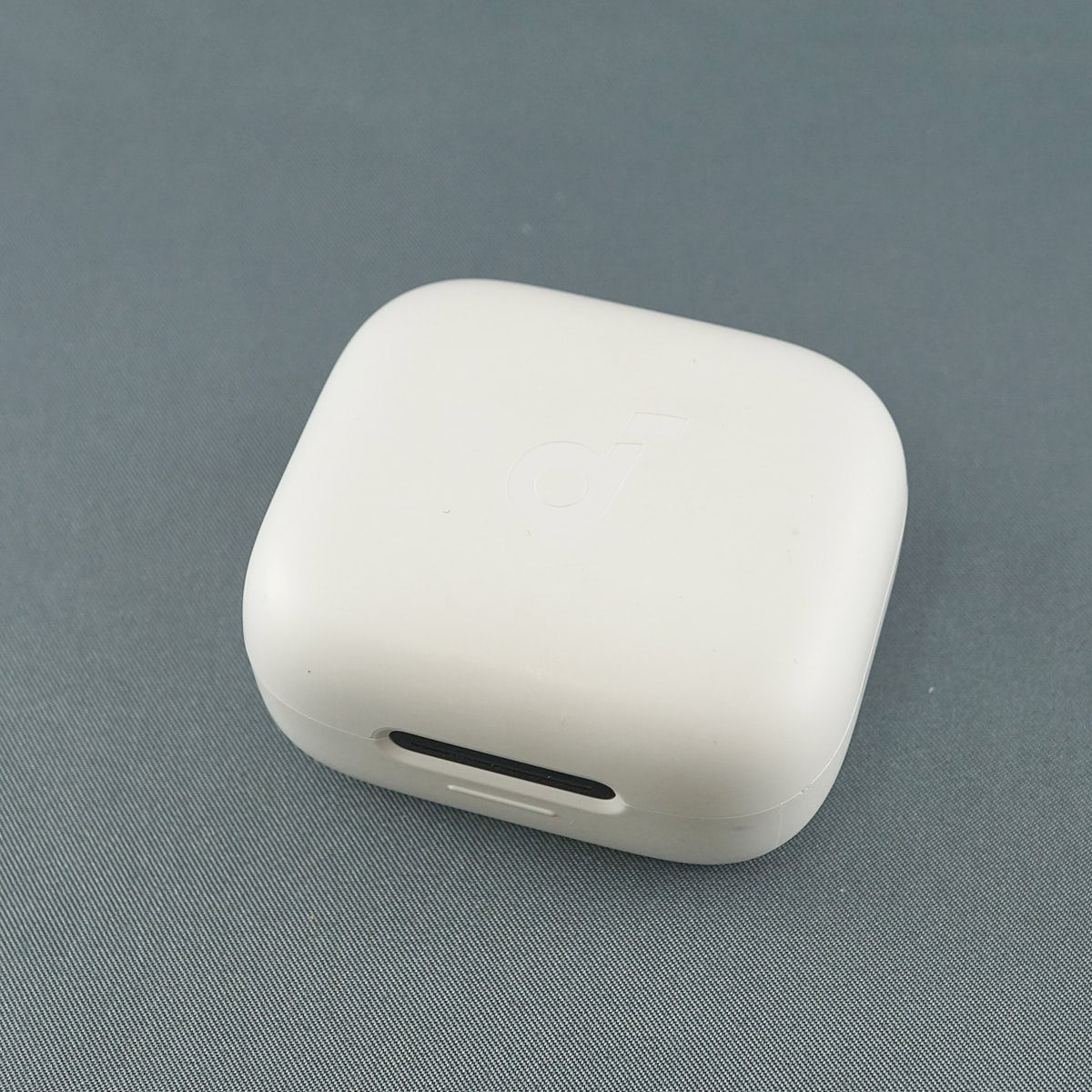 Anker Soundcore P30i 充電ケースのみ USED品 サウンドコア ワイヤレス