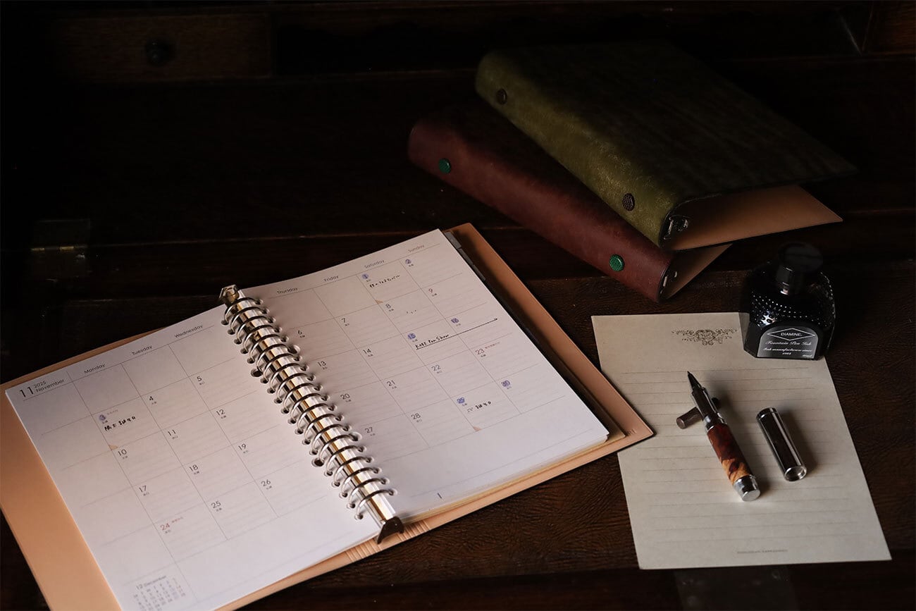 A5ルーズリーフバインダー | SHINARI