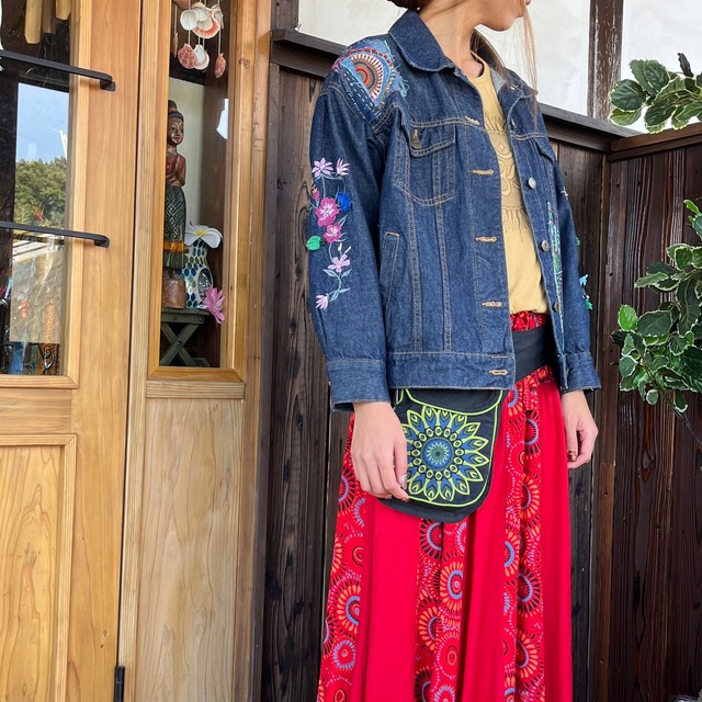 フラワーヒップバッグ