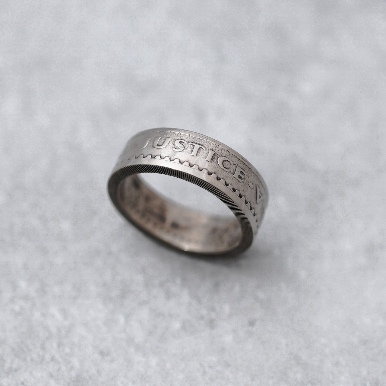 ガーナ 20ペセワ コインリング｜GHANA 20PESEWAS COINRING