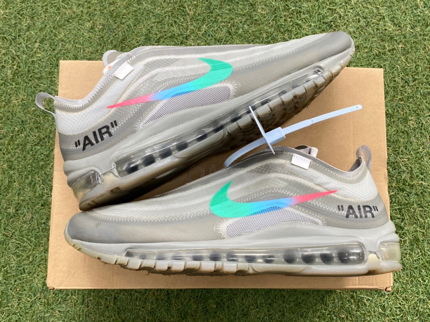 × OFF-WHITE THE 10 AIR 97 OG MENTA 28㎝ AJ4585-101 3346 | BRAND BUYERS OSAKA