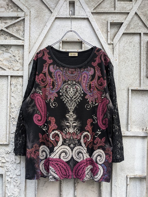 "PAISLEY" line stone lace sleeve tops
