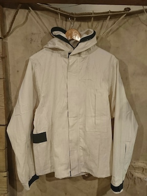 BAA COSTUME MFG."M.R. PROTECTIVE PARKA" White Color ①