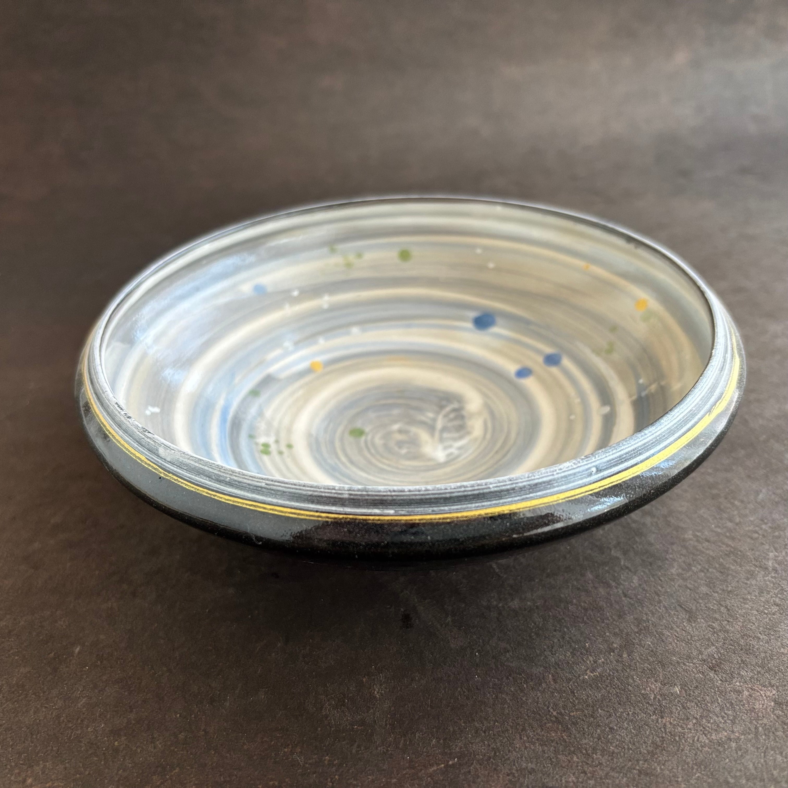 金彩空色の刷毛目 平中鉢