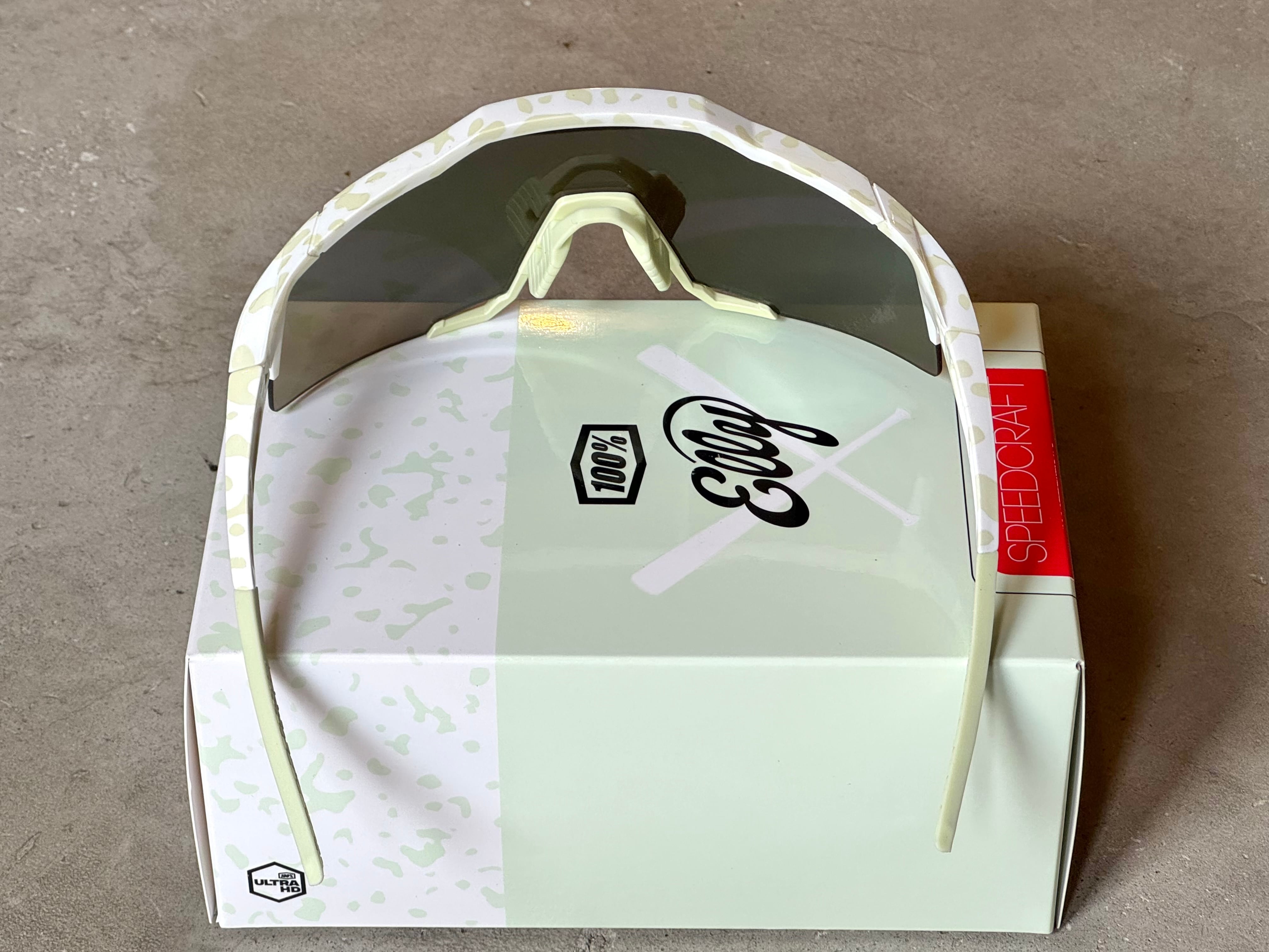 エリー・デラクルーズ 限定モデル 【100％】ワンハンドレッド