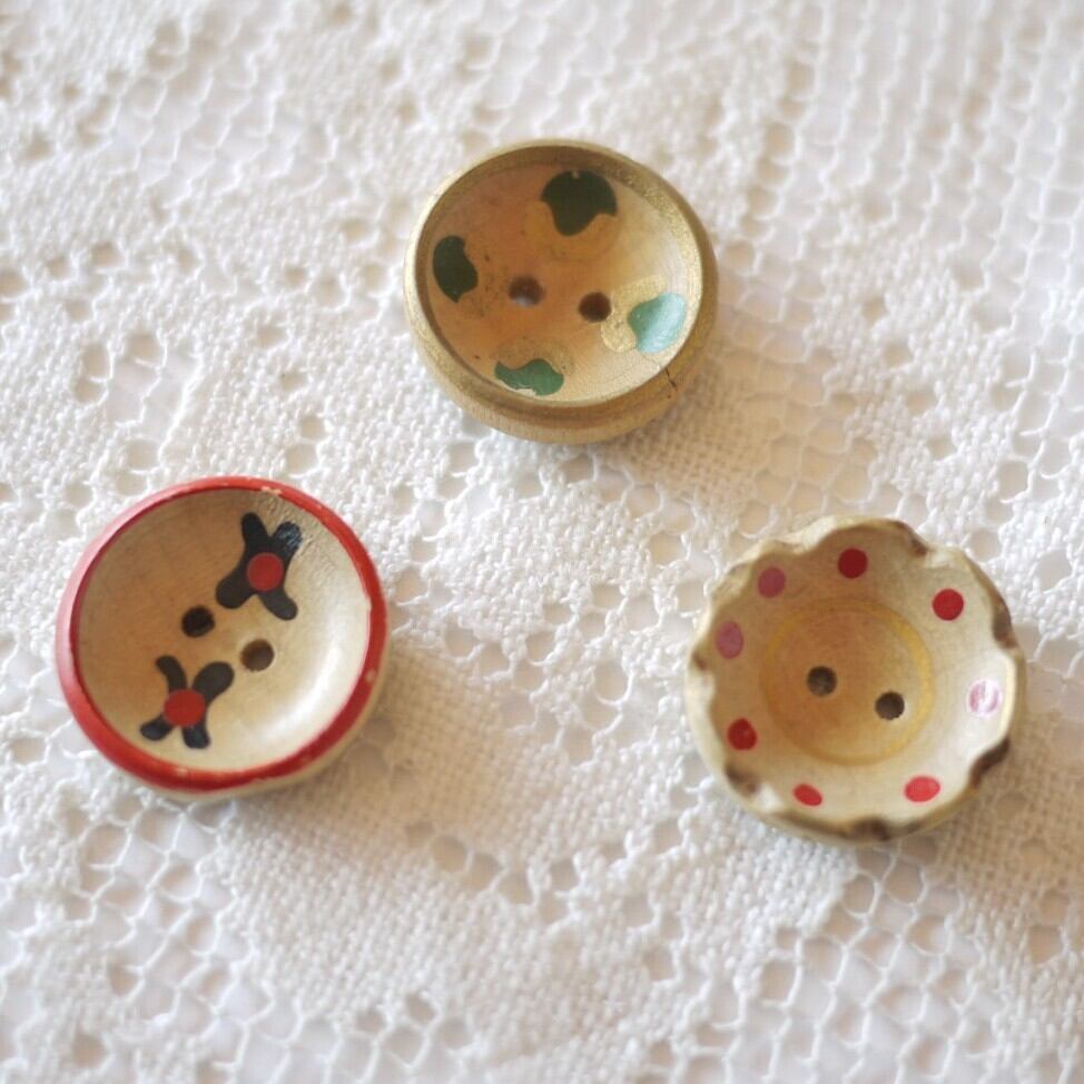 木のボタン3p チロリアンボタン ドイツヴィンテージ