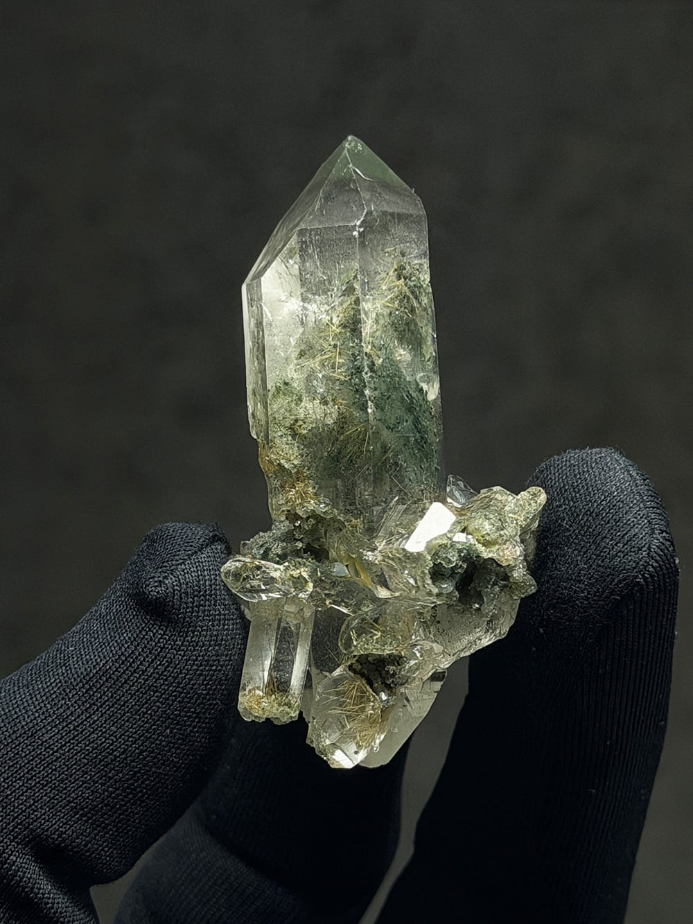 インド　マニハール水晶　ルチルインクォーツ　クローライト　10g 天然石 クォーツクラスター×クローライト×ルチル【ML-0270】インド マニハール