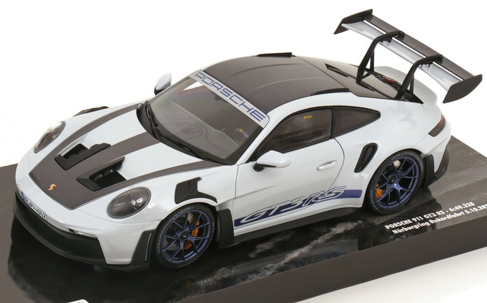ミニカー 1/18 ポルシェ 718 ケイマン GT4 RS SPARK-MODEL 1/18