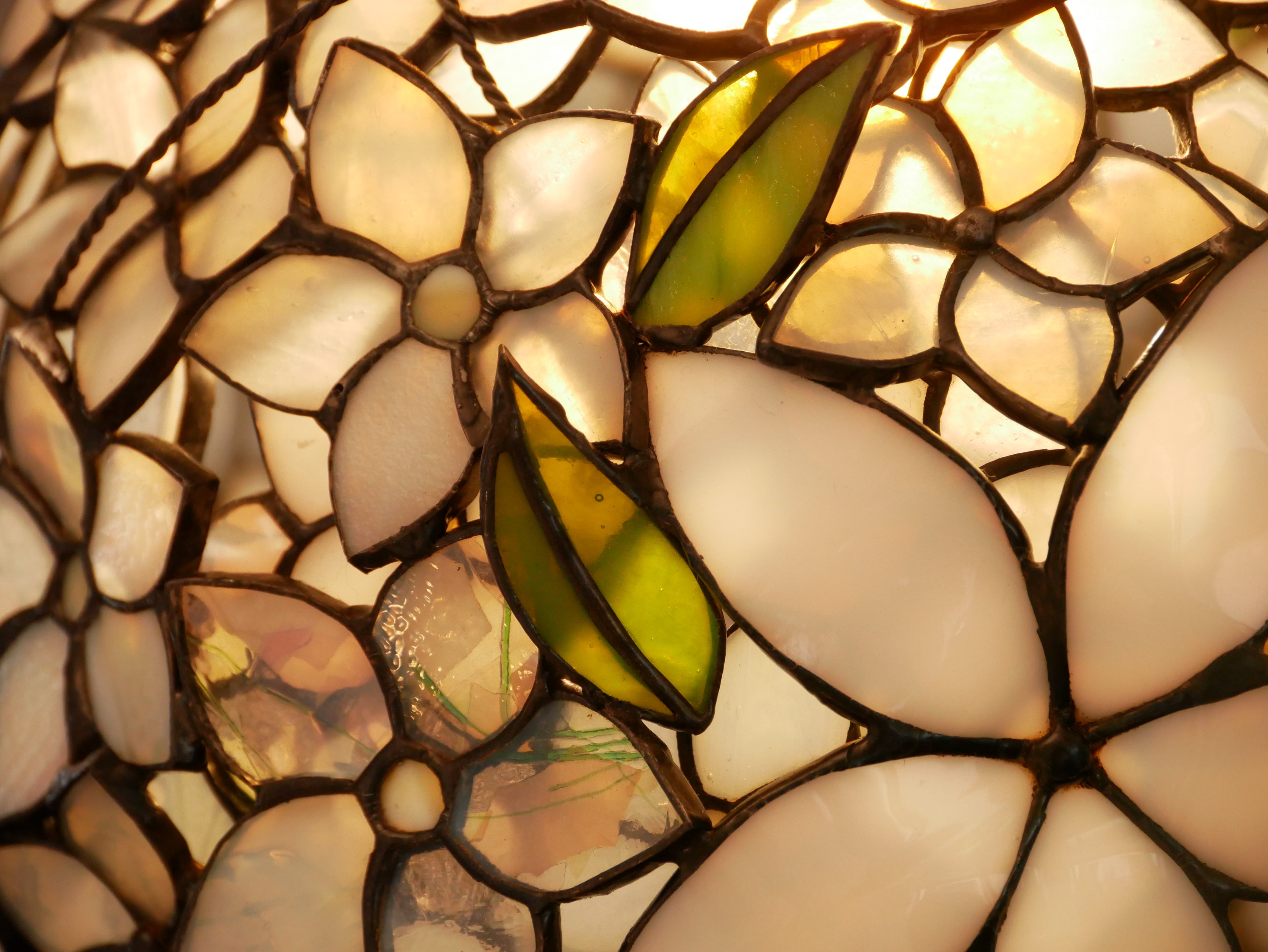 史上最も激安】【史上最も激安】ステンドグラス＊金魚鉢の小物入れ＊１