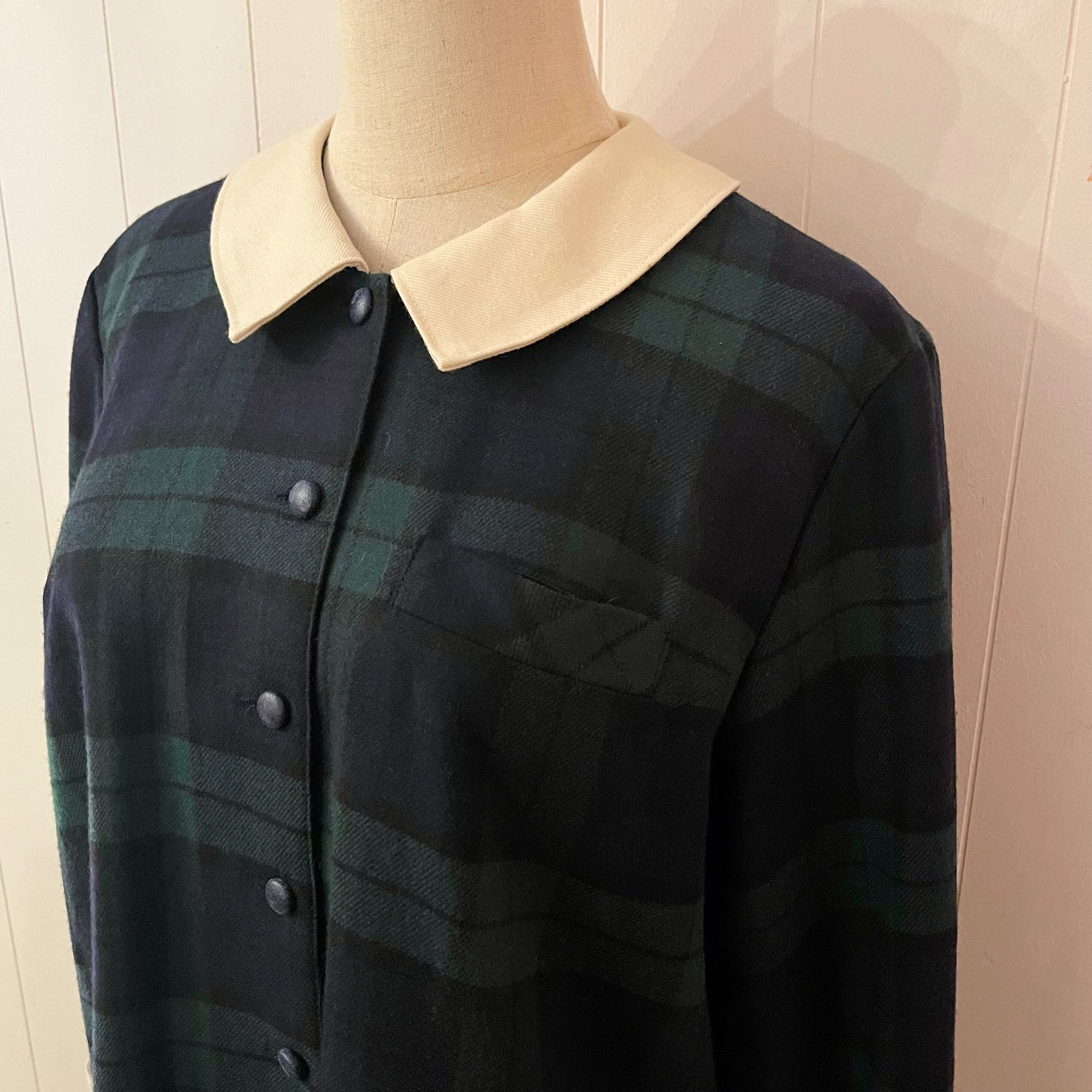 green check white collar one-piece