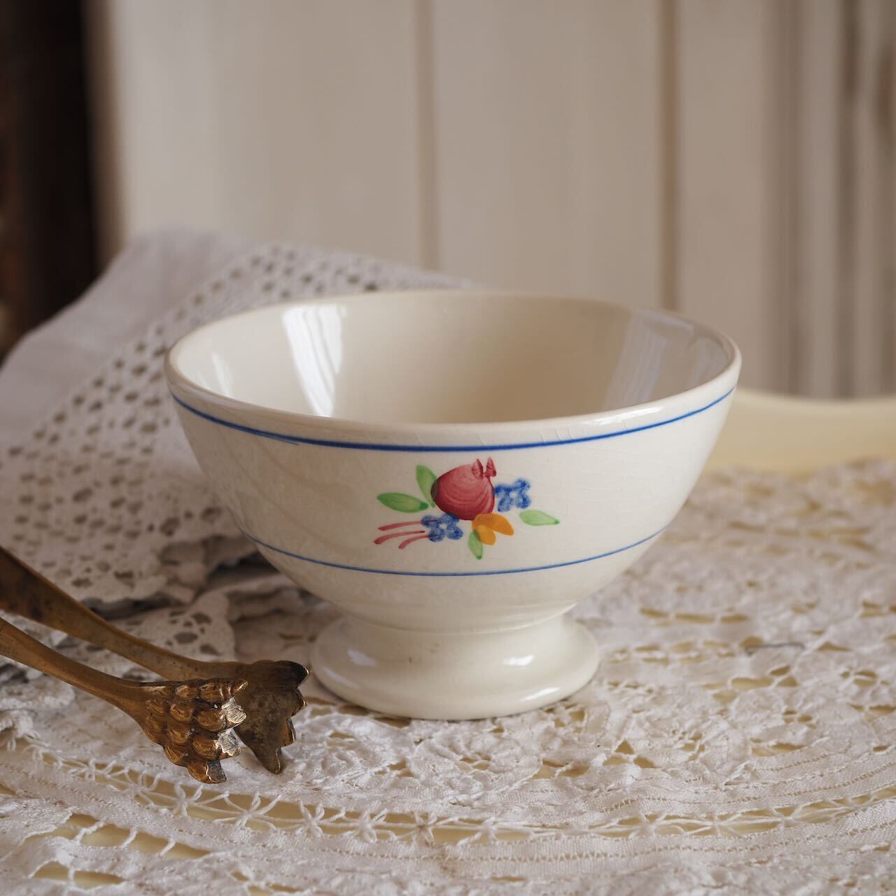 ジアンの小さめカフェオレボウル  ハンドペイント