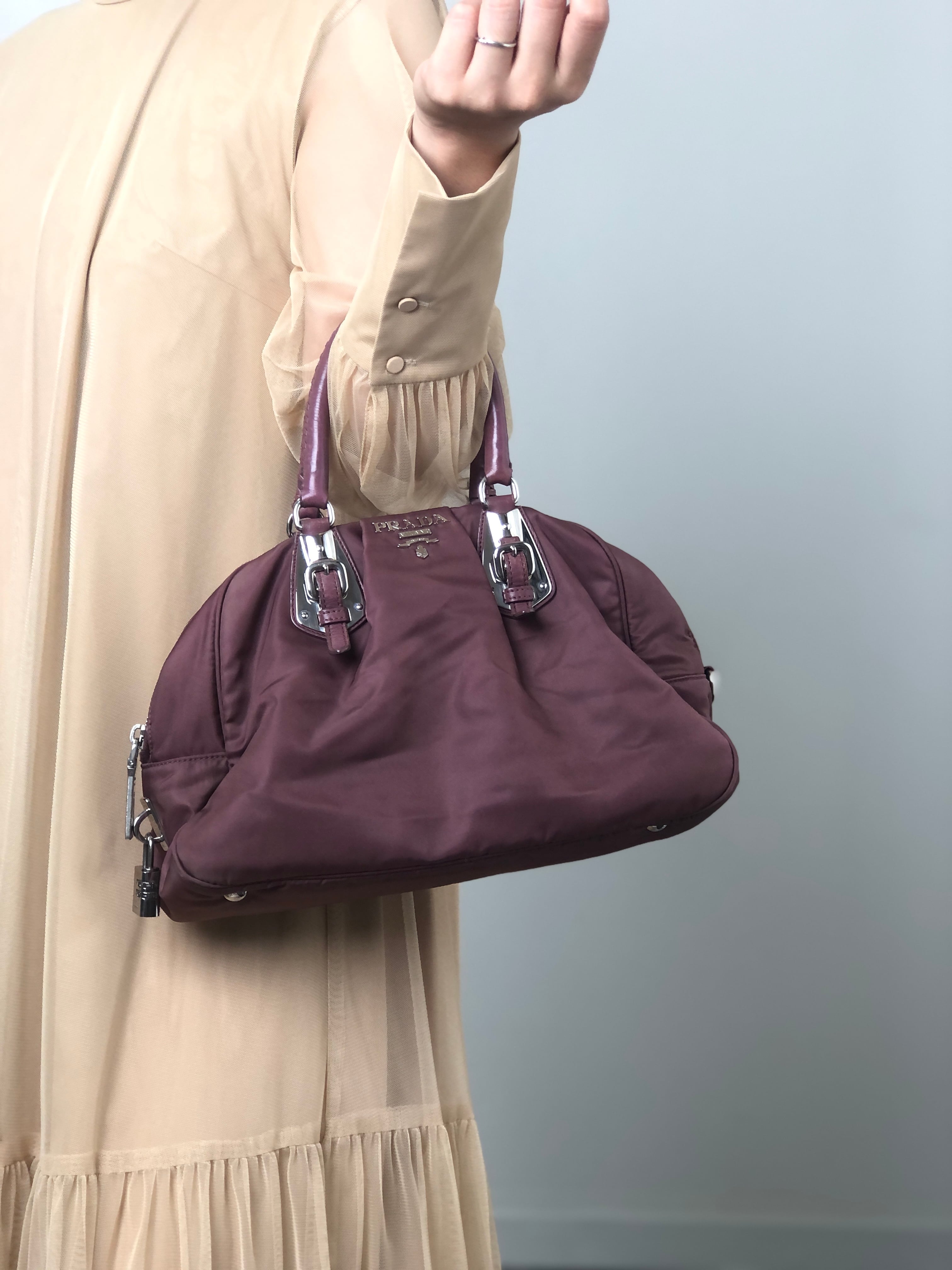 PRADA プラダ ハンドバッグ ブラウン ロゴ ナイロン ボストンバッグ vintage ヴィンテージ オールド 4x2uwa