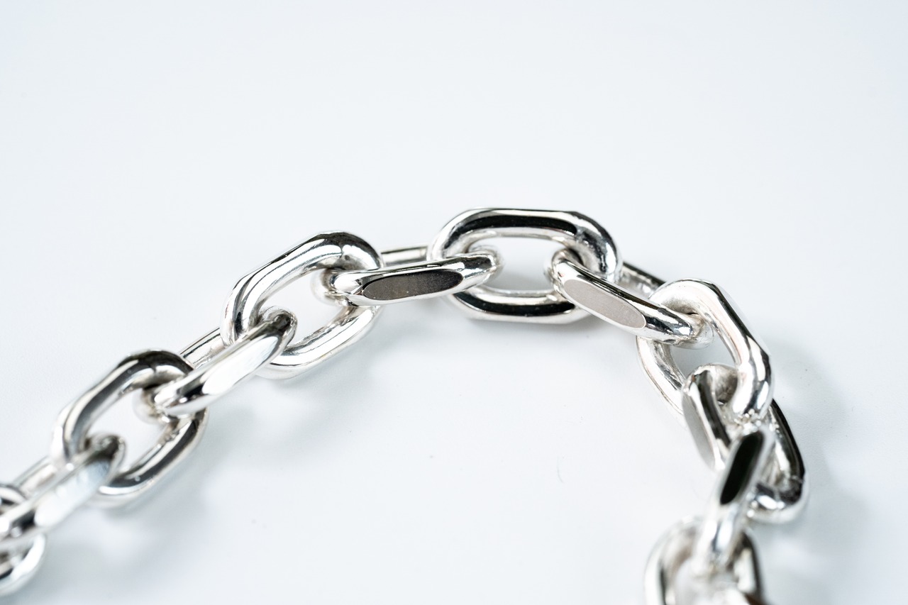 BN-053 Triangle bar bracelet