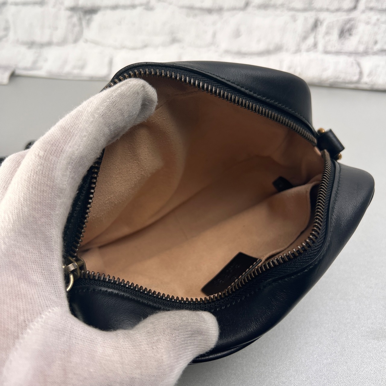 GUCCI グッチ GGマーモント レザー ショルダーバッグ 黒 A-13078