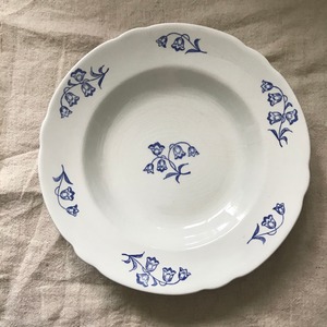 クロッカス模様の深皿