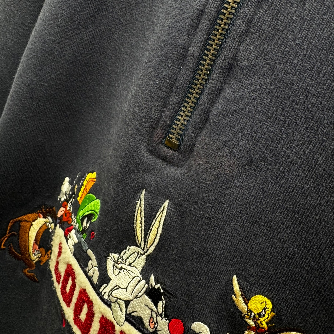 Looney Tunes |Half zip sweatshirt