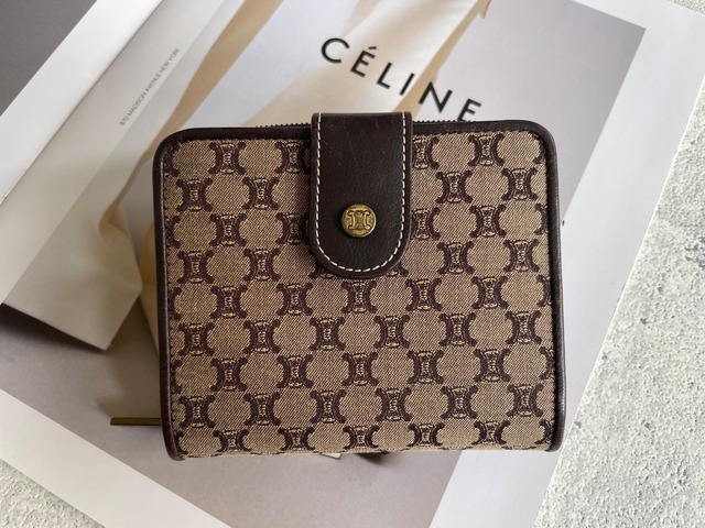 CELINE トリオンフジャガード総柄 折財布