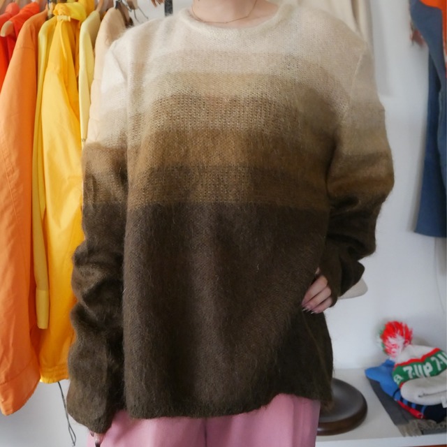 Gradation brown knit