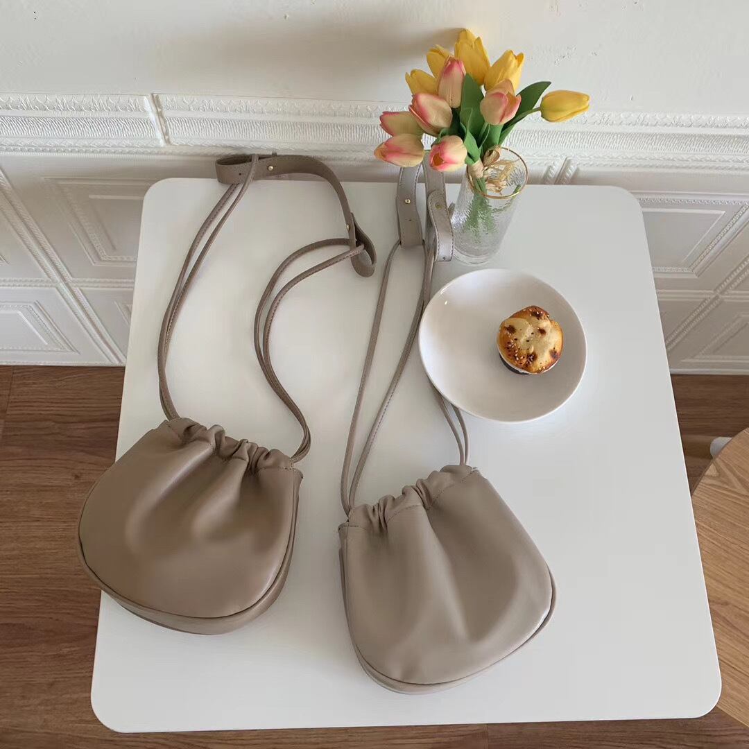 ドロストショルダーバッグ