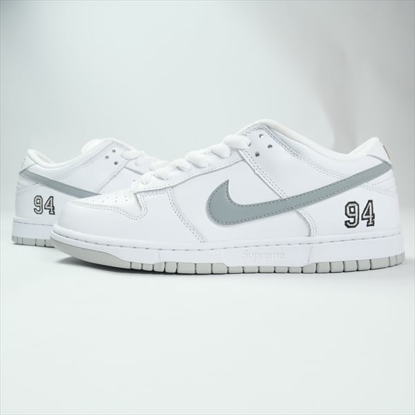 Nike SB Dunk Low スニーカー[新品未使用] Nike SB Dunk Low 