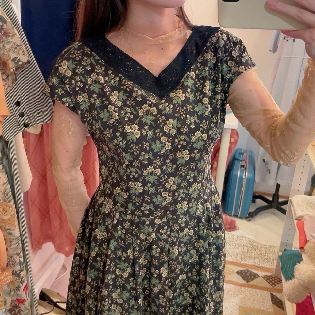 black lace flower tuck one-piece
