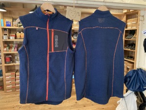 OMM / Core Zipped Vest / gray,navy / S,M,L