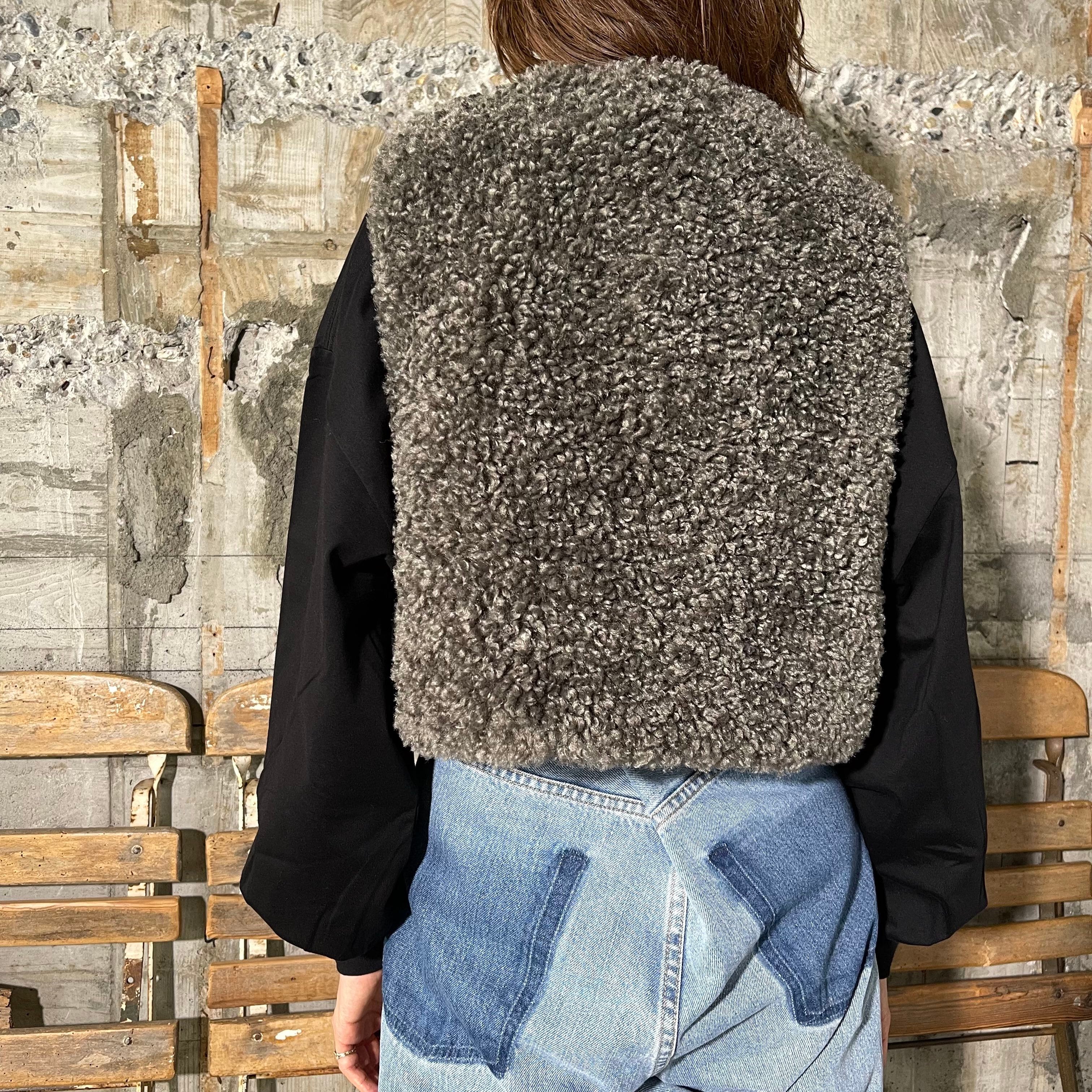 HYKE【ハイク】FAUX SHEARLING CROPPED VEST (17406) | glamour online