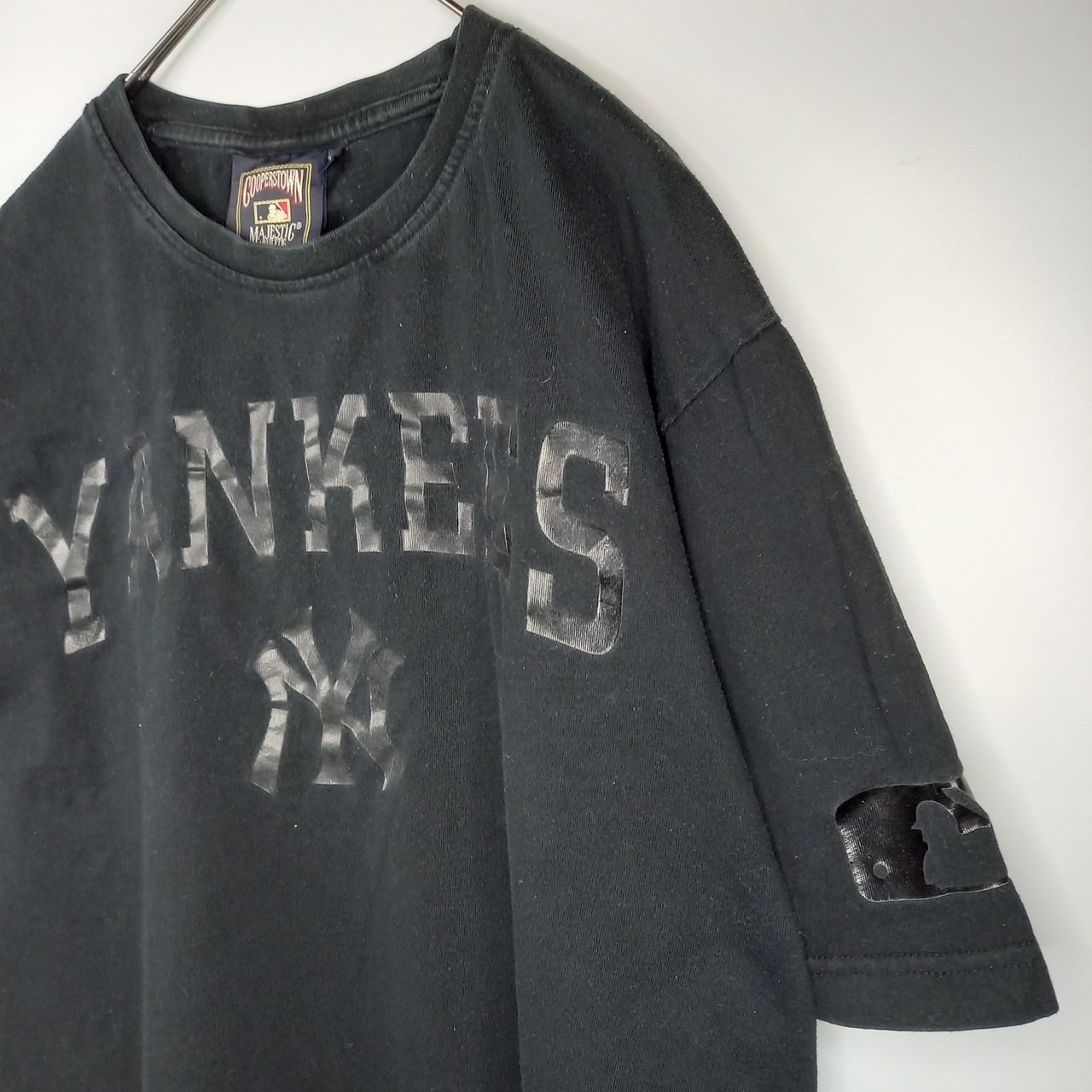 マジェスティック　Tシャツ　ヤンキース　MLB　ポルトガル製　L