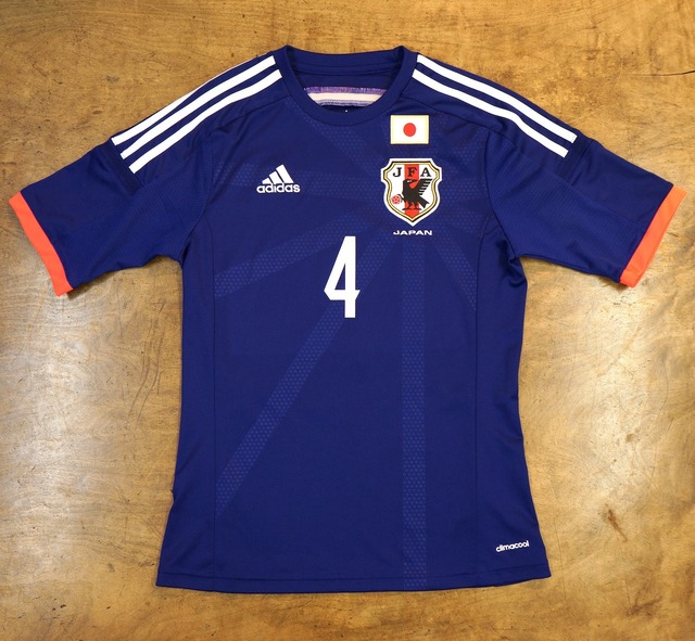 2806 本田圭佑 4 サッカー日本代表 ユニフォーム adidas 古着 サイズS 