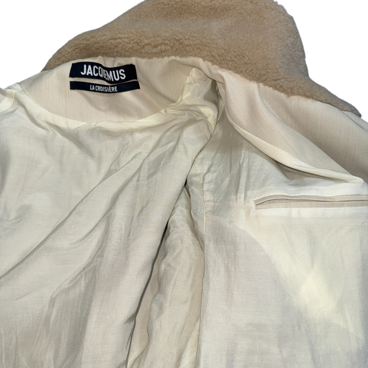 【JACQUEMUS】ジャックムス Le Blouson Fernando ファーコート