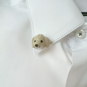 ダックス犬のピンバッチ(クリーム色)