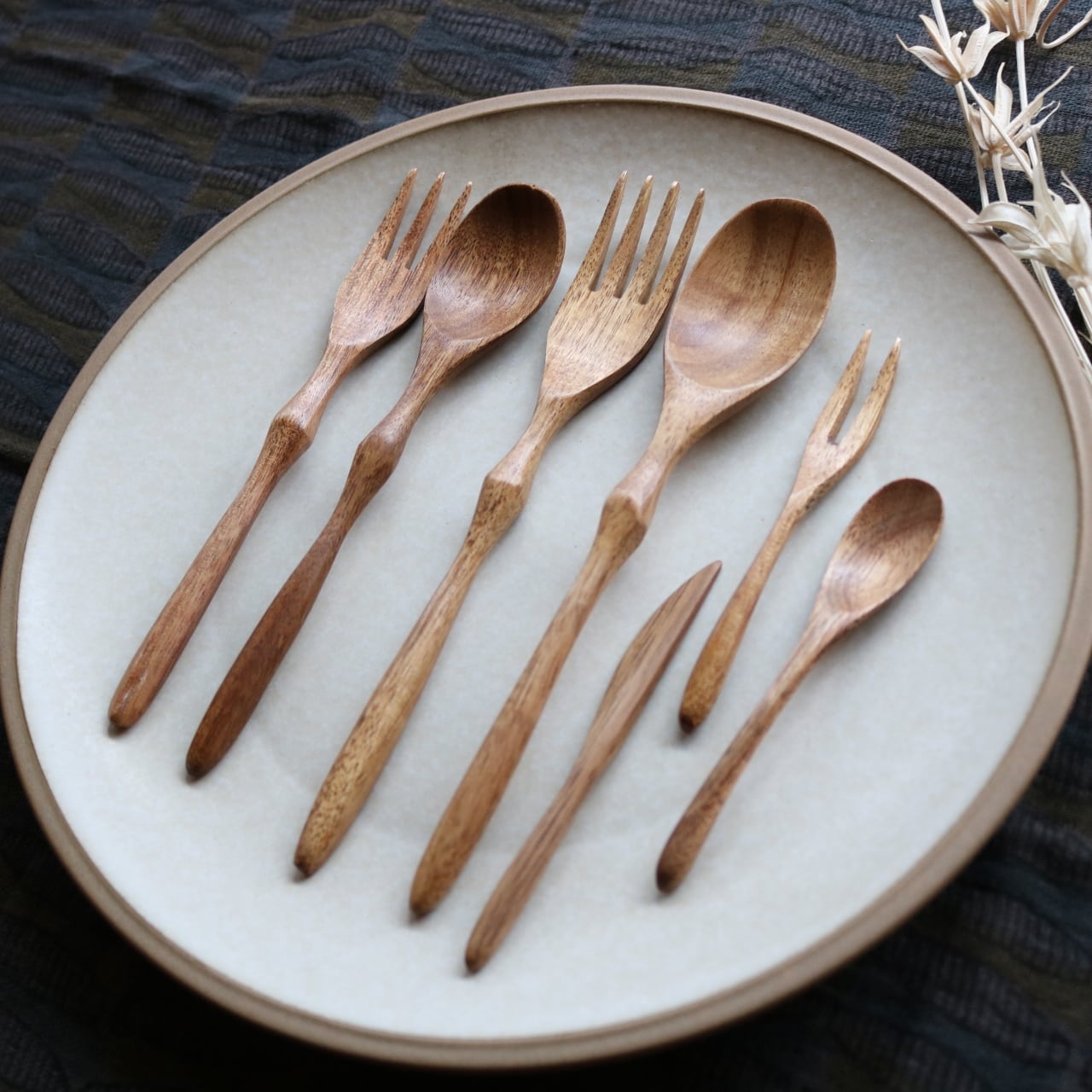 shesay アカシア クラシカル デザートスプーン | Zakka so-la