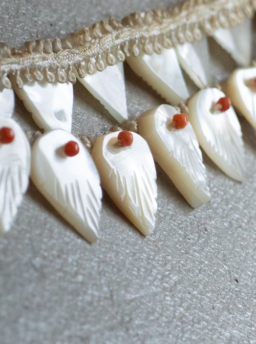 unknown 1940s Mother of pearl necklace