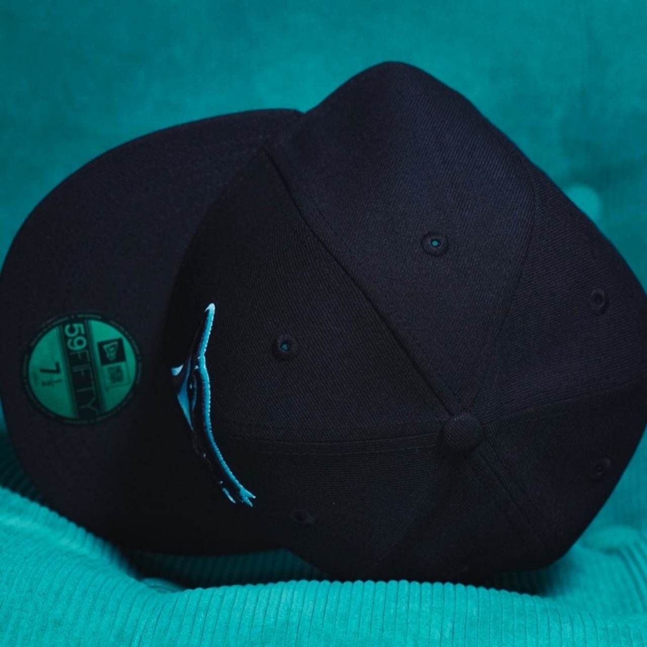 【gifthat別注】NEW ERA 59FIFTY/5950 TORJAY トロント・ブルージェイズ BLACK SEAGLASS
