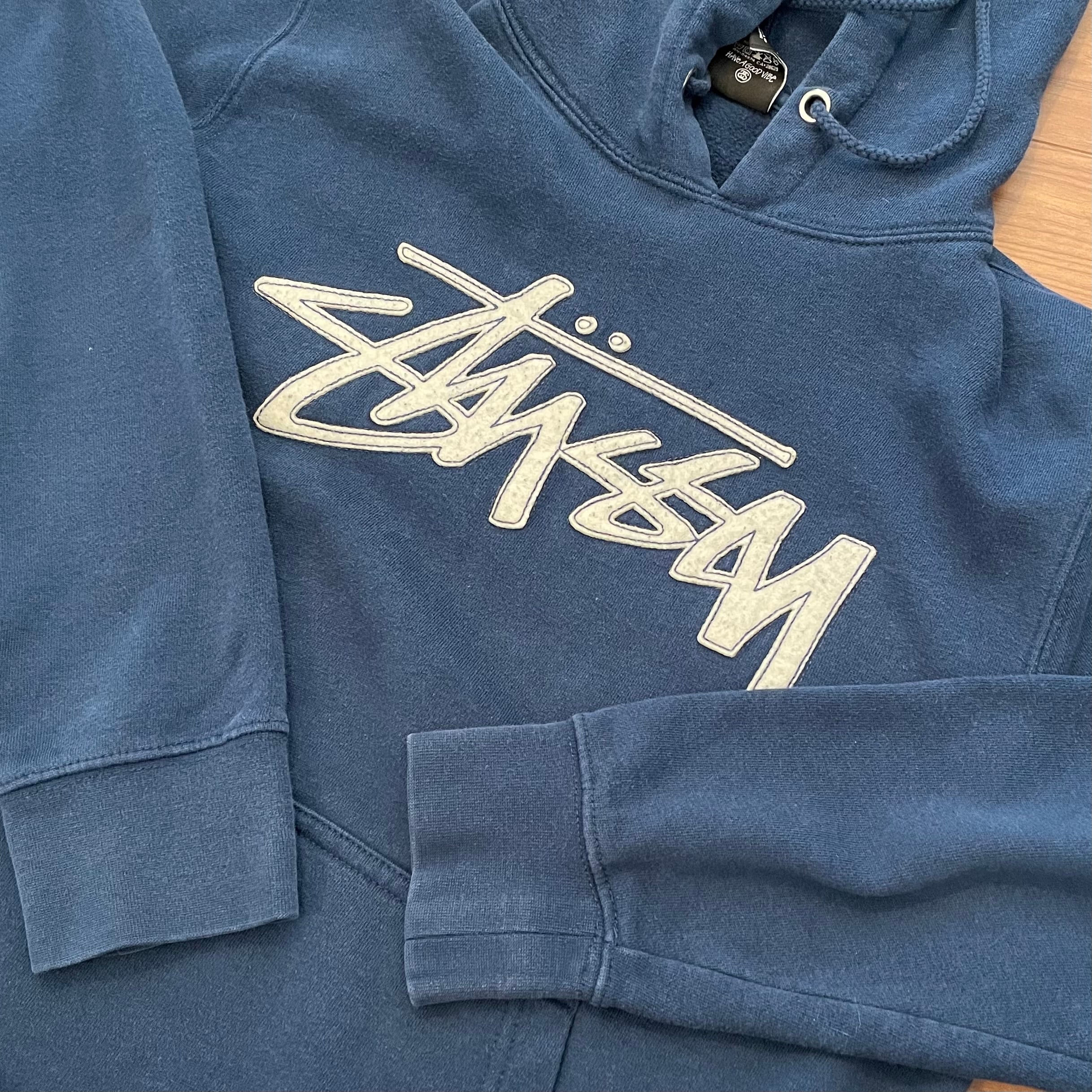 ステューシーSTUSSY パーカー Sサイズ