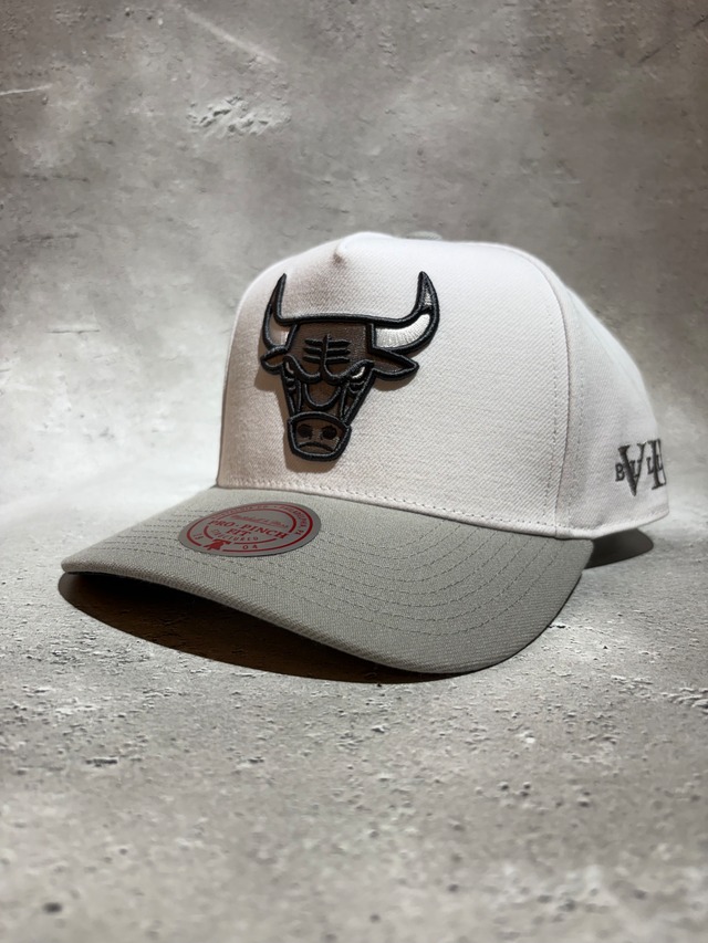 Mitchell＆Ness/ミッチェルアンドネス NBA シカゴ・ブルズ キャップ ホワイト