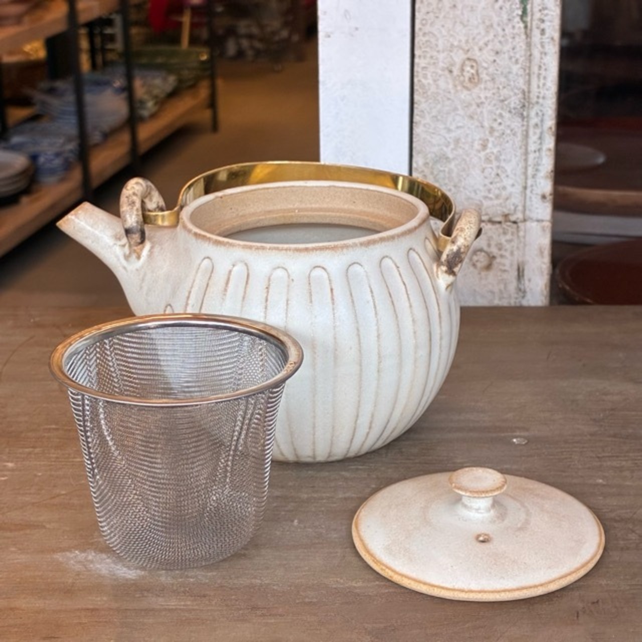 MASHIKO Brass handle teapot　益子焼　真鍮ハンドルティーポット　S　350ml　キナリ　紅茶　緑茶　ハーブティー　電子レンジOK　食洗機OK　ギフト