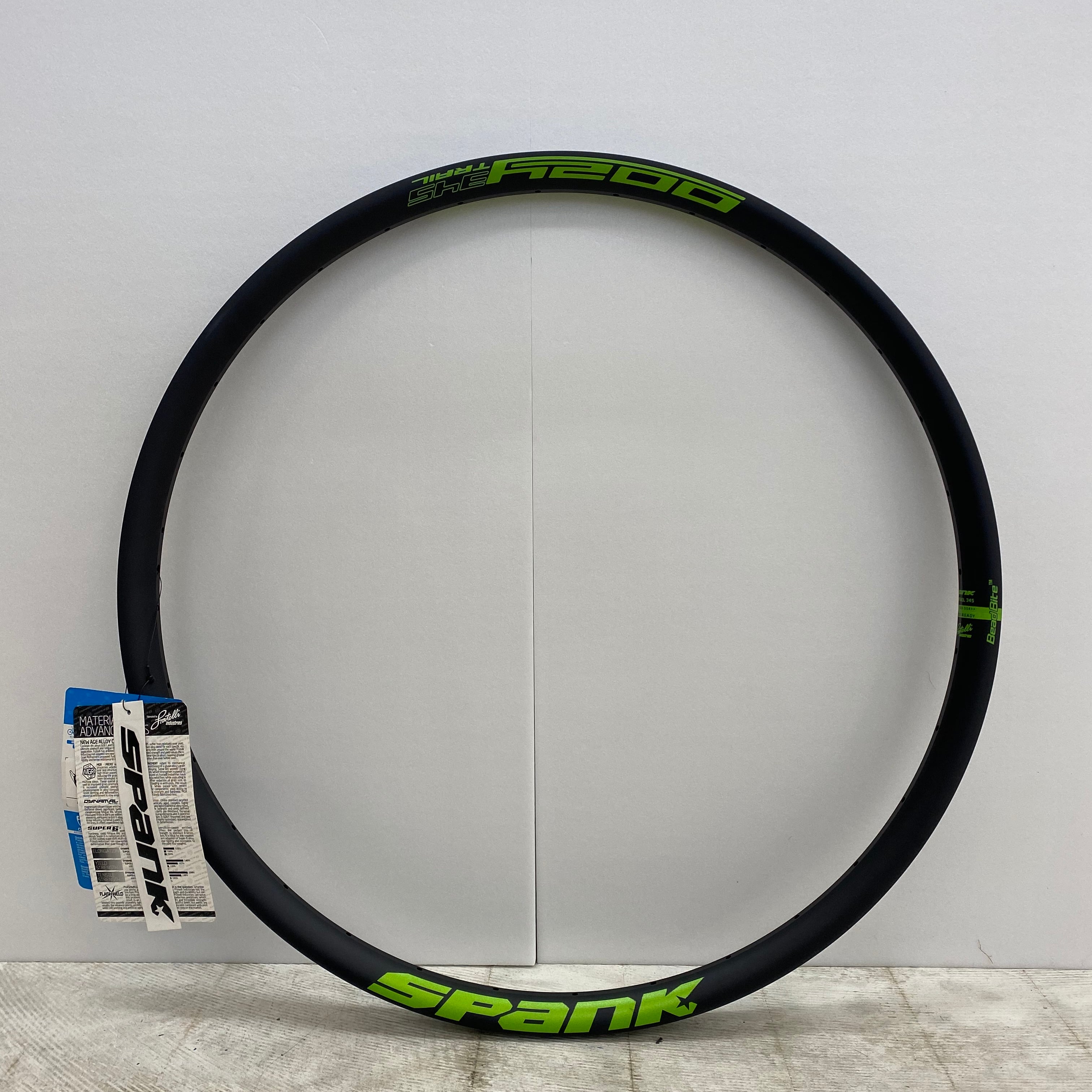 SPANK】OOZY TRAIL 345 [オージートレイル 345] 27.5インチリム