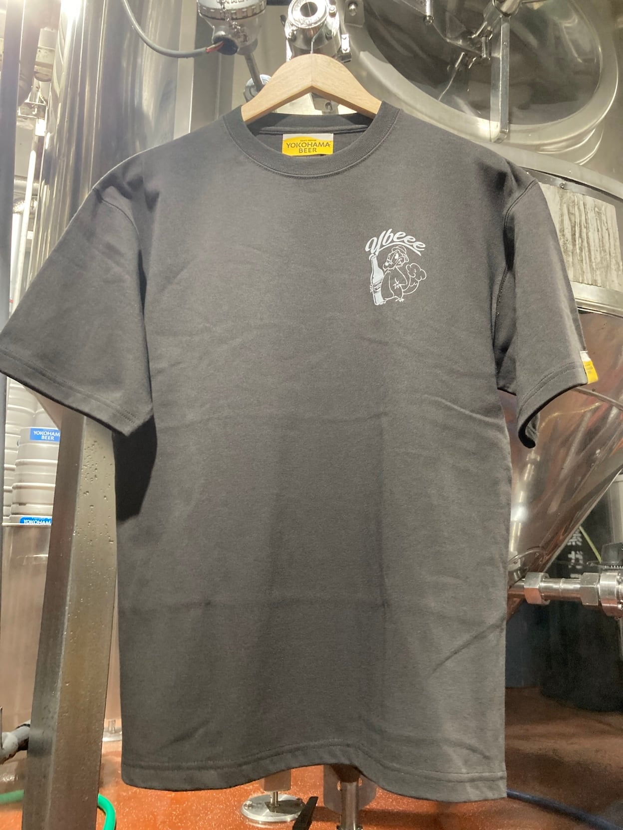 Ybeeeラベル マグナムTeeシャツ【 ブラック】